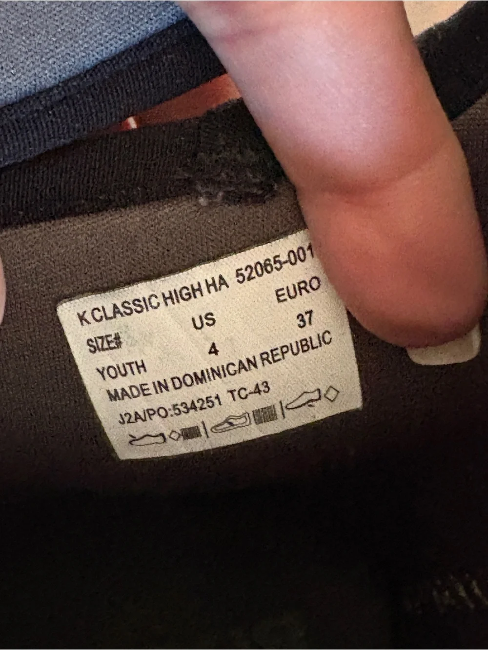 Bogs Kids Black Waterproof Pull-On Winter Boots